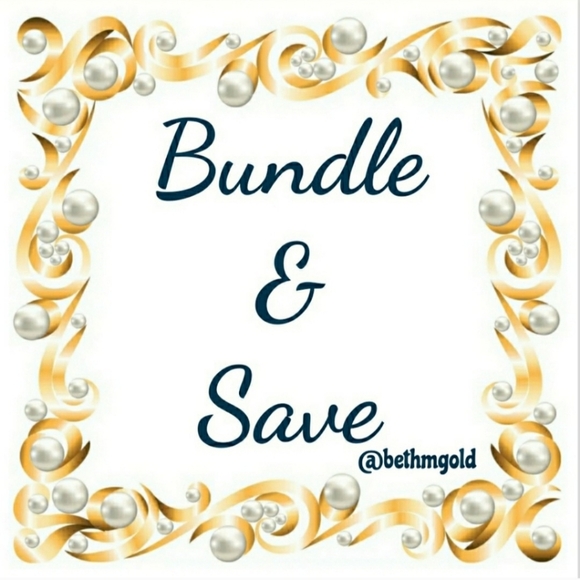 Radiant Gold Heart Necklace - Picture 7 of 8